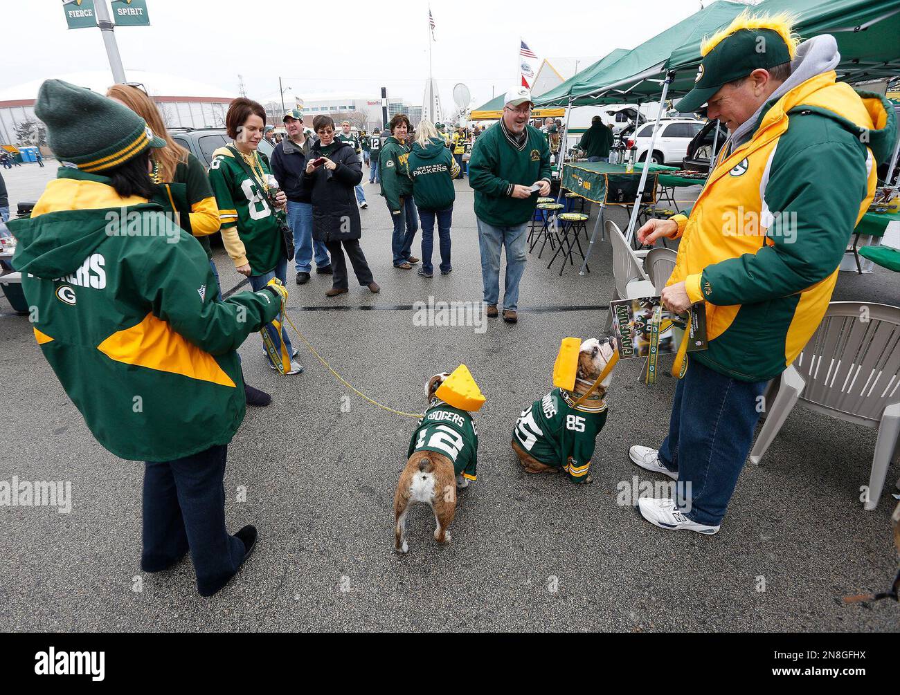 PARKING: Minnesota Vikings vs. Green Bay Packers Tickets Sun, Dec