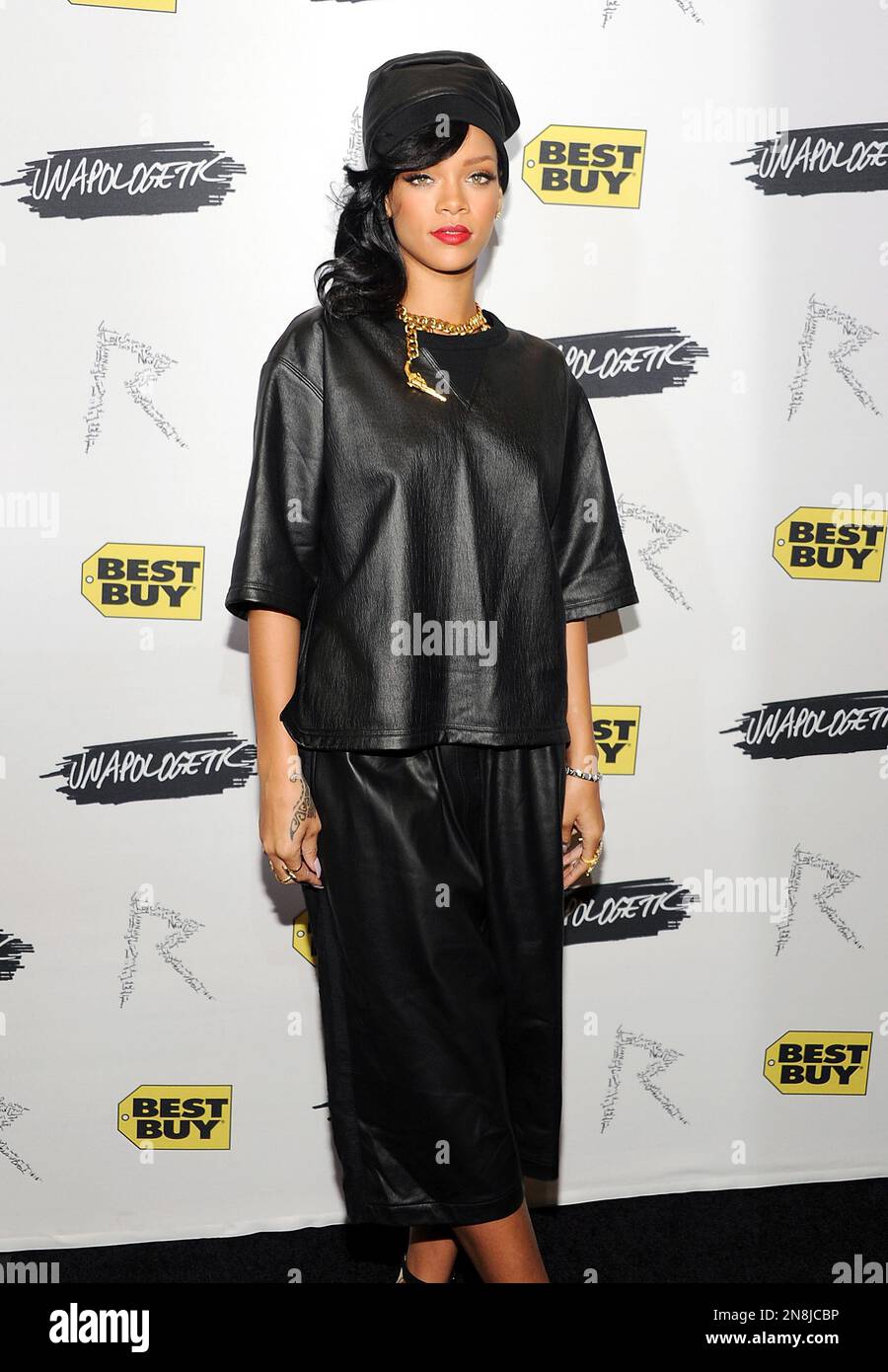Titanium Rihanna Singer Rihanna arrives for a fan meet and greet at the Best Buy Theater ...