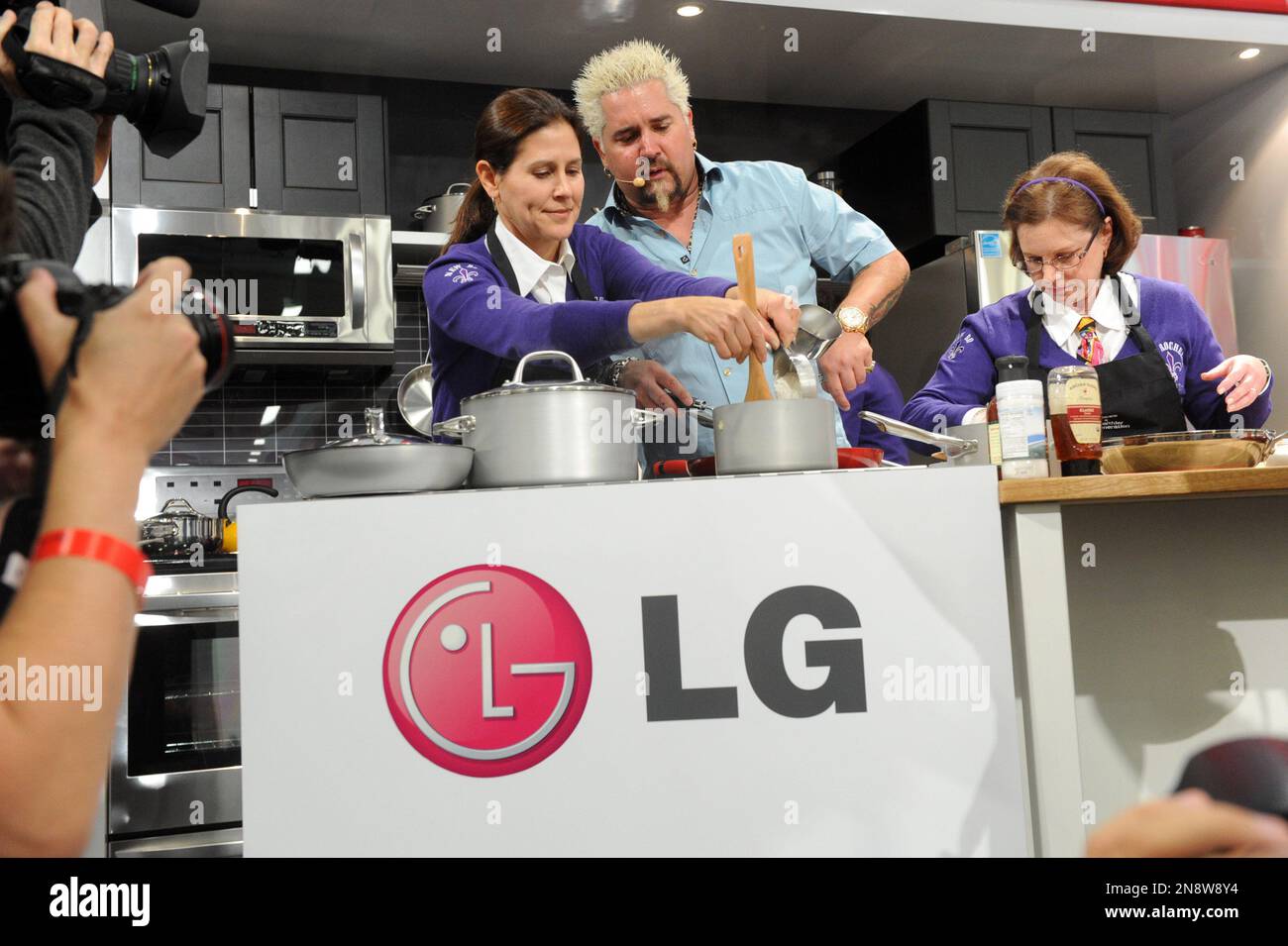 IMAGE DISTRIBUTED FOR LG ELECTRONICS Food Network celebrity chef Guy