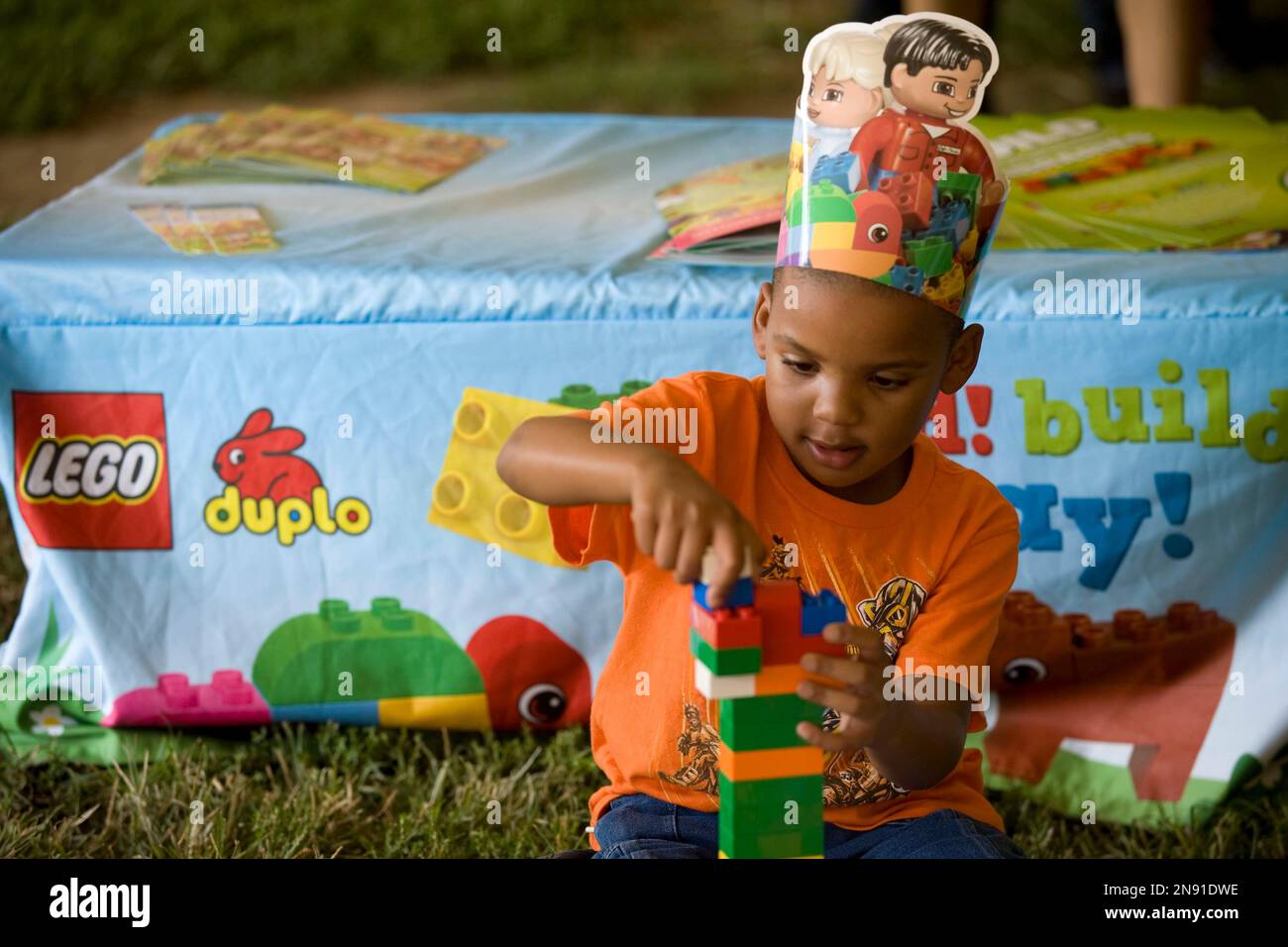 Lego duplo 2012 hotsell