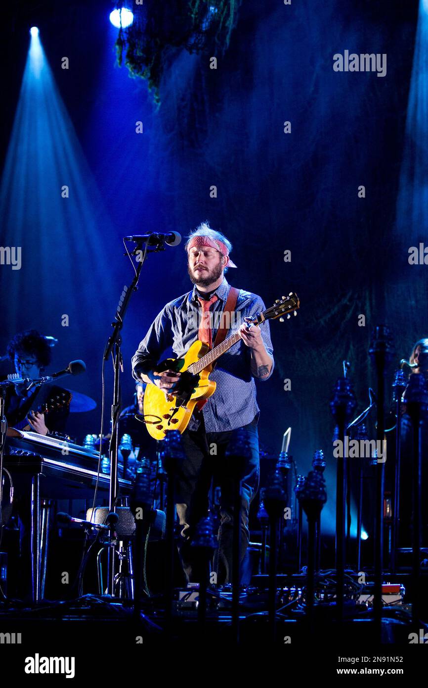 Justin Vernon of Bon Iver performs at Radio City Music Hall on September  20, 2012 in New York. (Photo by Dario Cantatore/Invision/AP Stock Photo -  Alamy