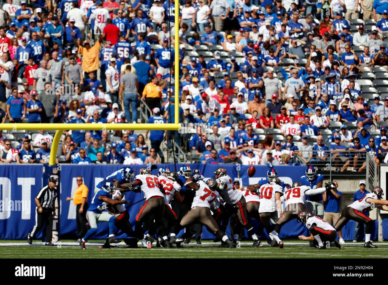 Tampa Bay Buccaneers kicker Connor Barth (10) kicks an extra point