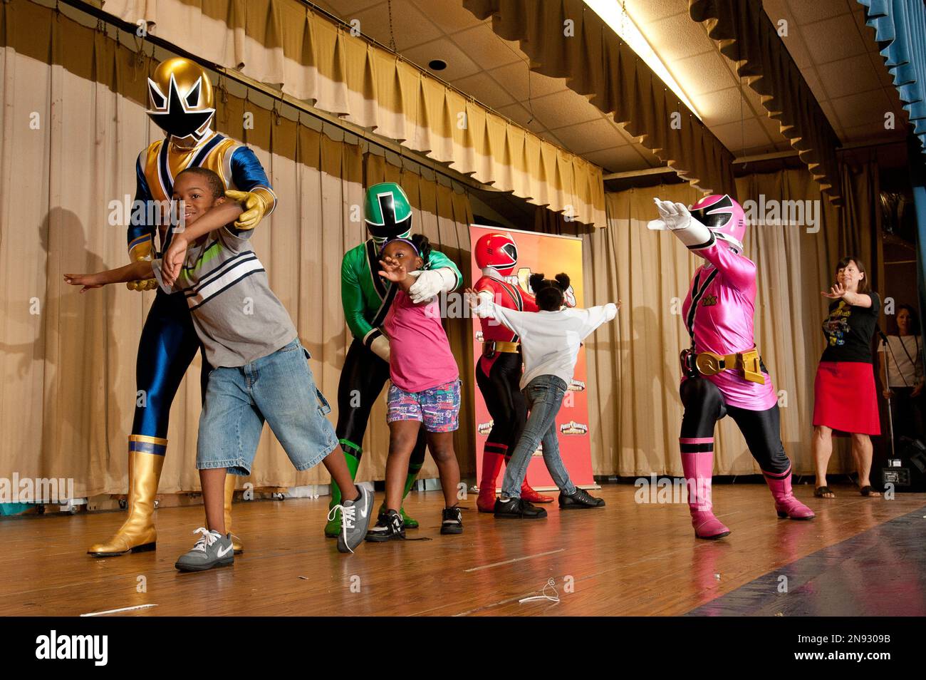 IMAGE DISTRIBUTED FOR SABAN BRANDS - Power Rangers demonstrate moves ...