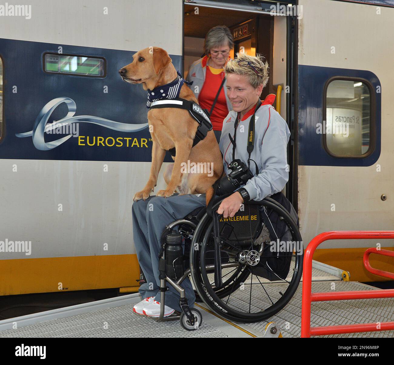 COMMERCIAL IMAGE Belgian wheelchair sprinter Marieke Vervoort and dog