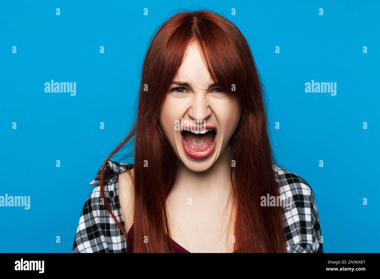 Angry screaming woman. Rage emotion Stock Photo - Alamy