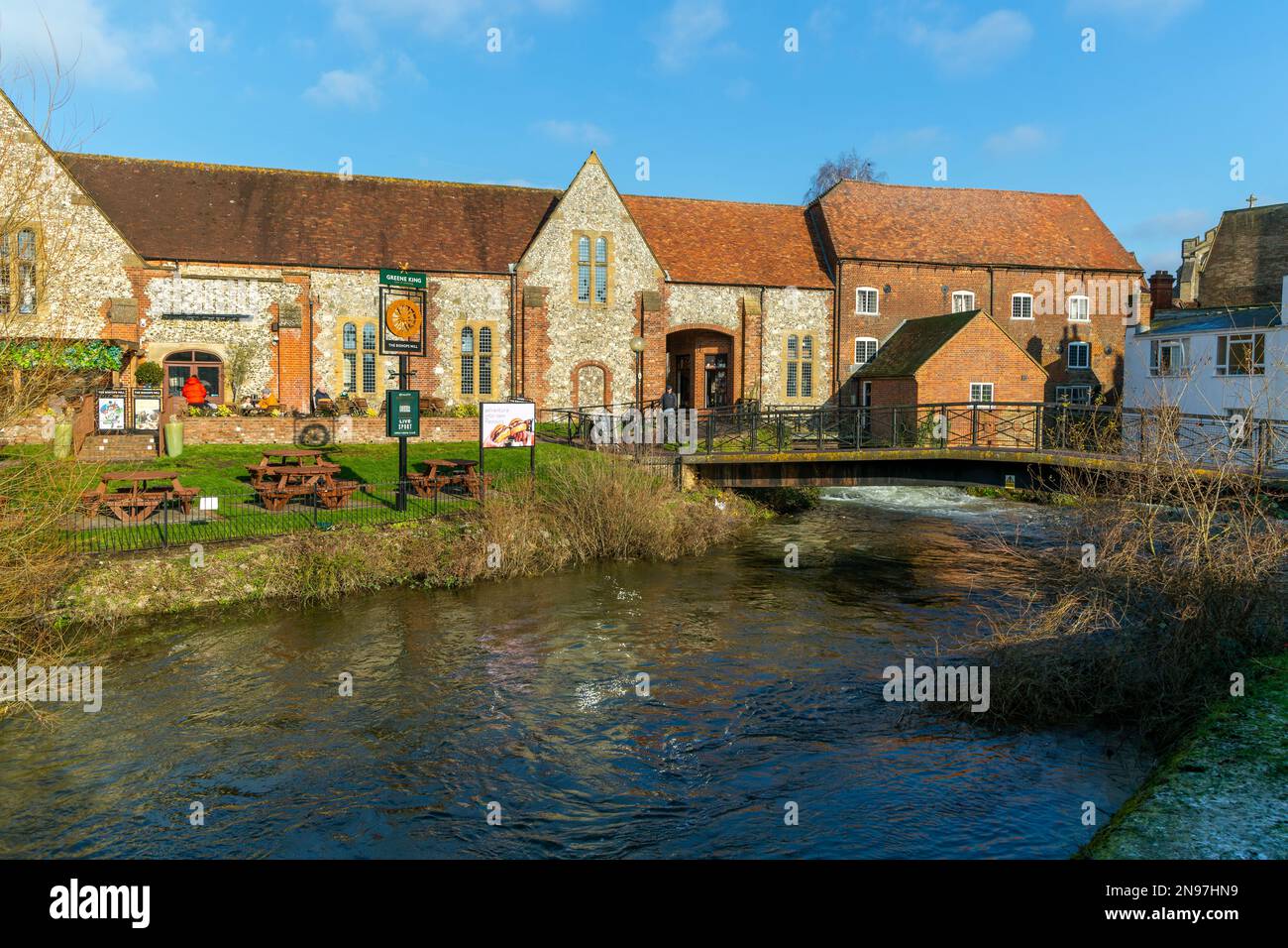 The Bishops Mill, Greene King pub, River Avon, Salisbury, Wiltshire, England, UK Stock Photo