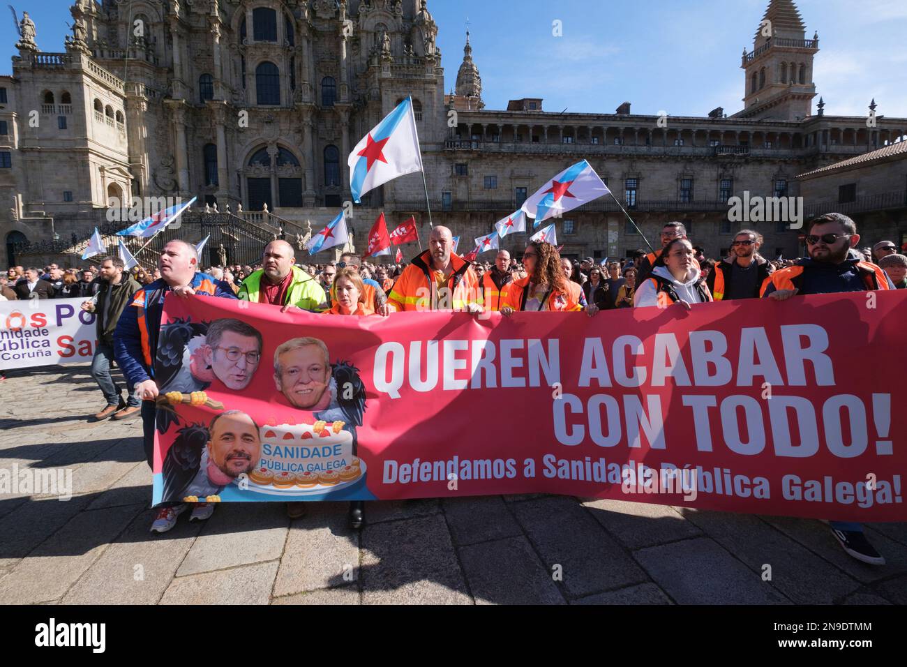 Some 25,000 people according to Polícia Local demonstrate to demand