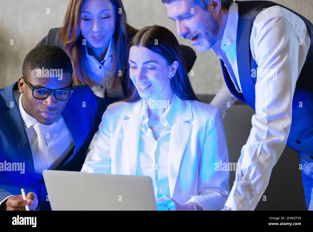 Diverse manage hi-res stock photography and images - Alamy