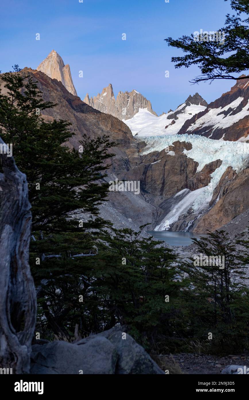 Piedras de sendero hi-res stock photography and images - Alamy
