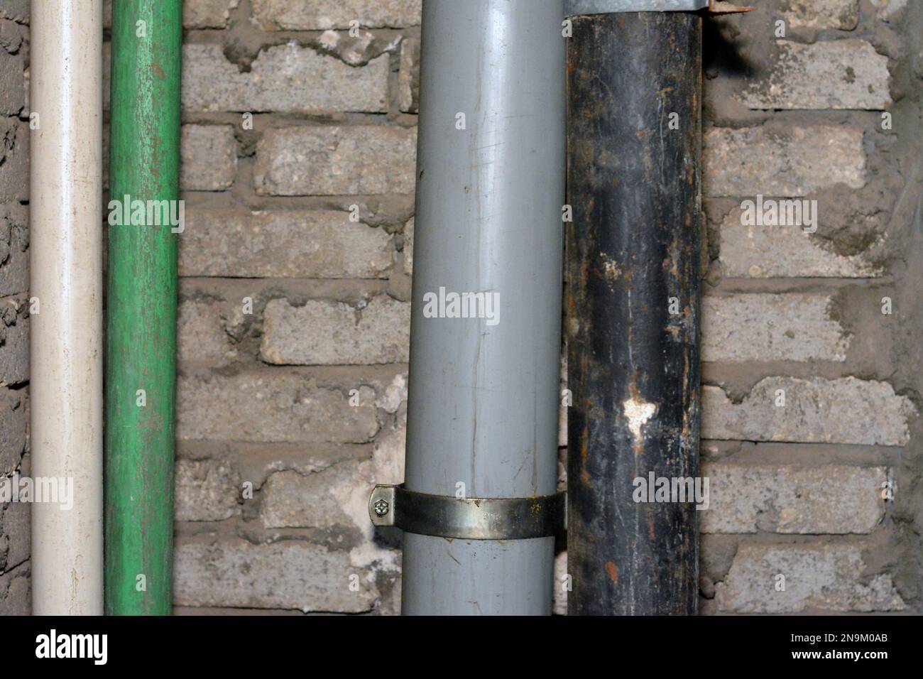 Drain pipe wall texture hi-res stock photography and images - Alamy