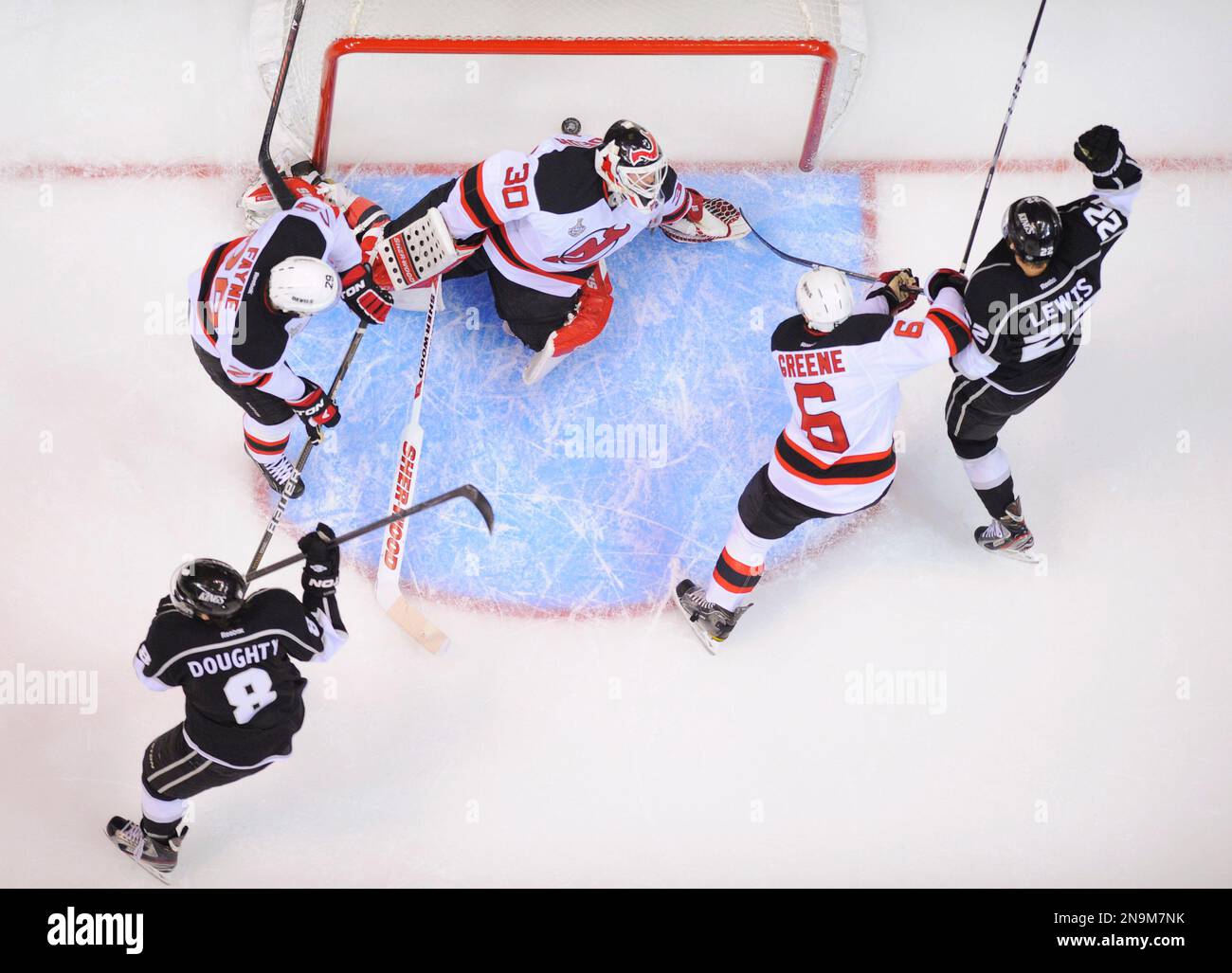 New Jersey Devils goalie Martin Brodeur (30) during the NHL game between  the New Jersey Devils and the Carolina Hurricanes Stock Photo - Alamy