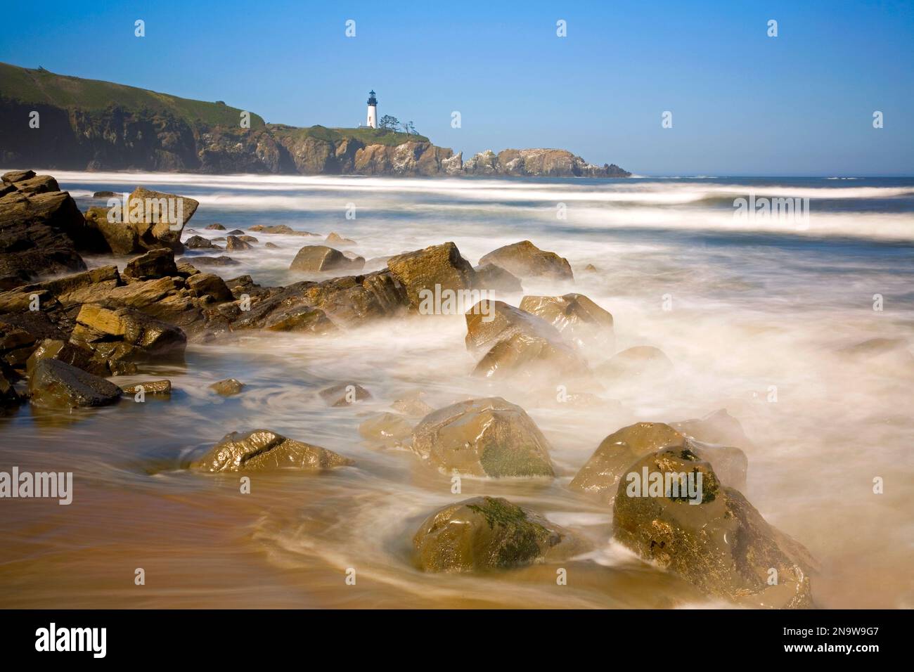 tide at Yaquina Head Light along the Oregon coast, Yaquina Bay