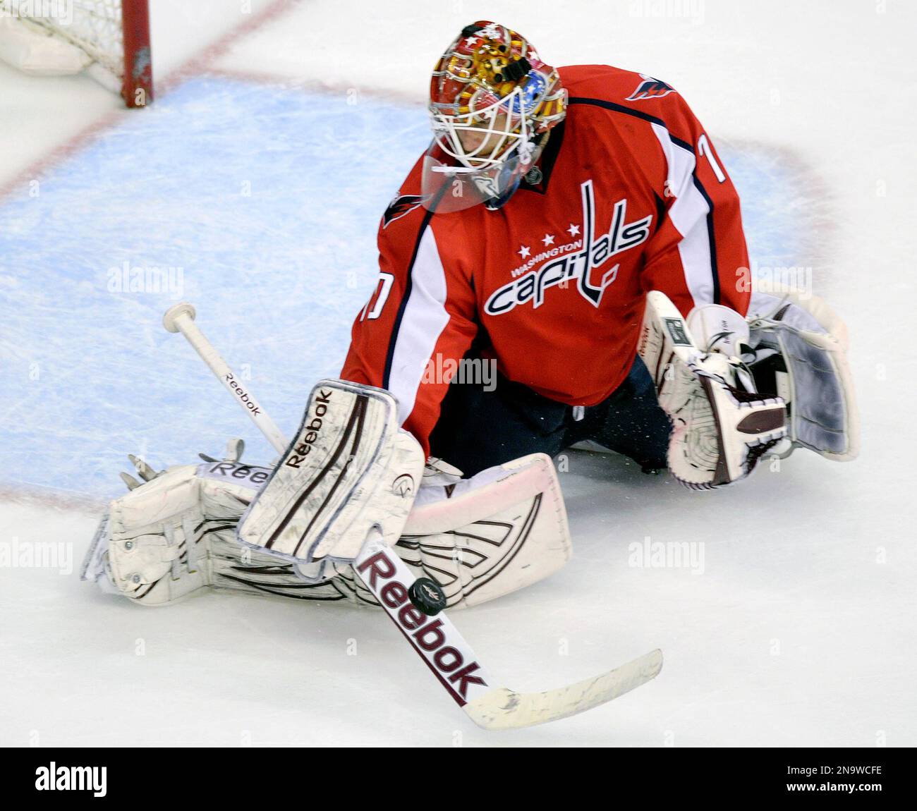 Washington Capitals goalie Braden Holtby (70) stops a shot against the
