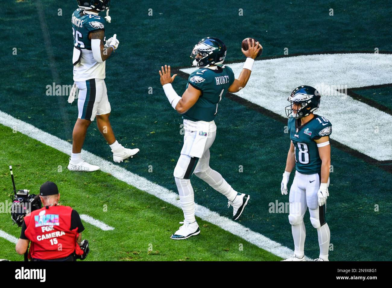 Philadelphia Eagles running back Miles Sanders runs the ball during an NFL  football game against the Pittsburgh Steelers, Sunday, Oct. 30, 2022, in  Philadelphia. (AP Photo/Derik Hamilton Stock Photo - Alamy