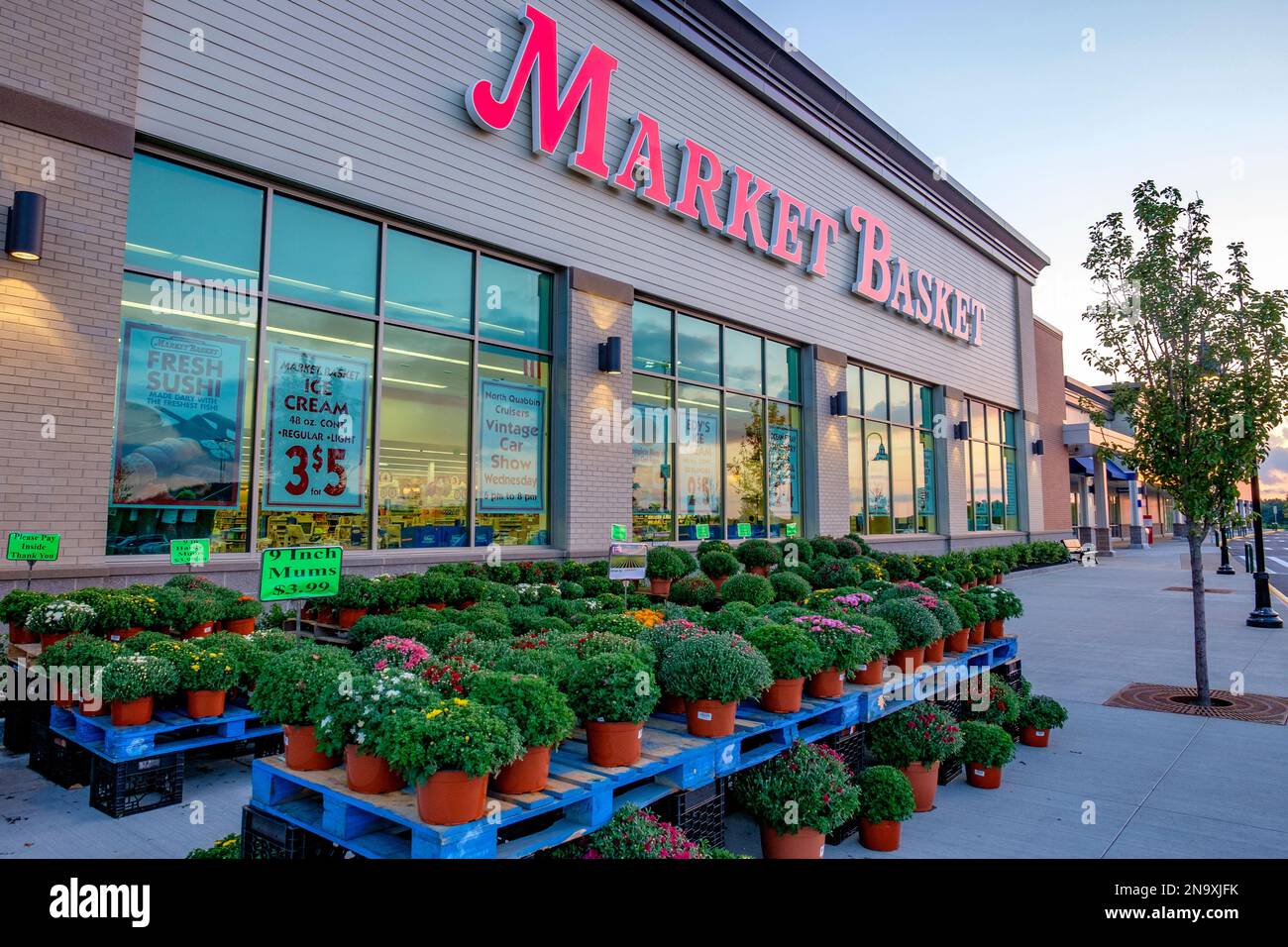 Market Basket store in the North Quabbin Commons in Athol, MA Stock