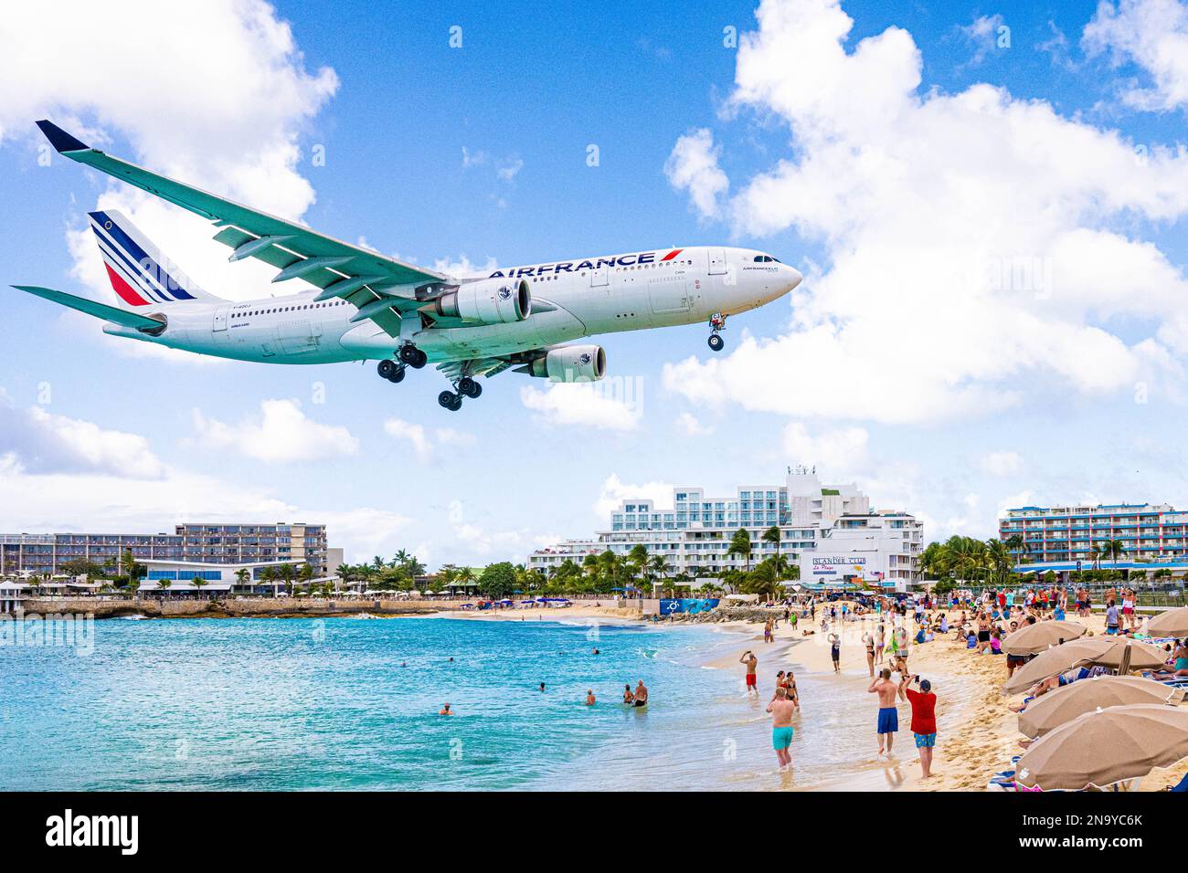 Air France airplane from Air France–KLM Group arriving at Princess ...