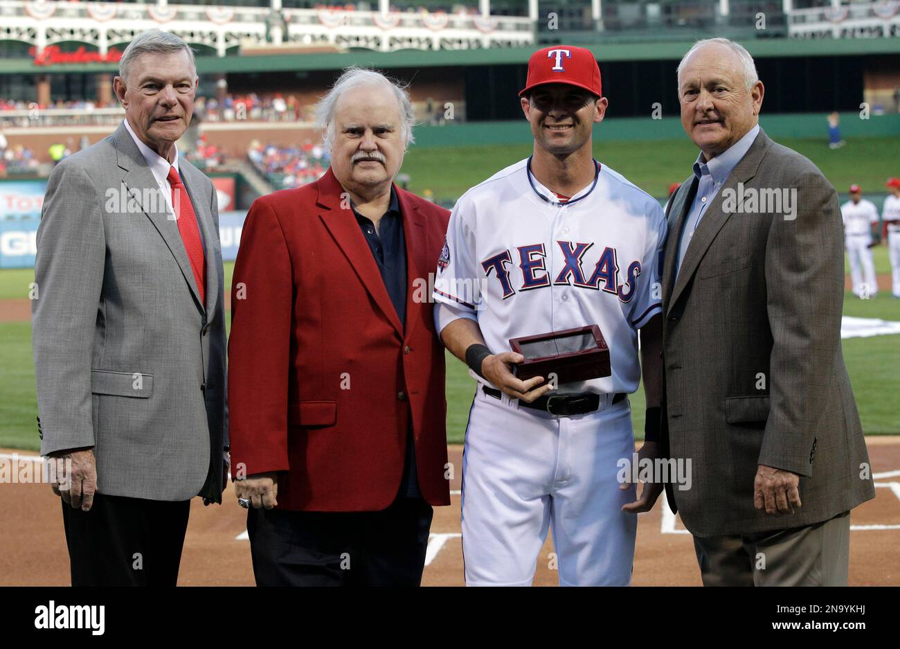 MLB Legend Nolan Ryan to Resign as Texas Rangers CEO