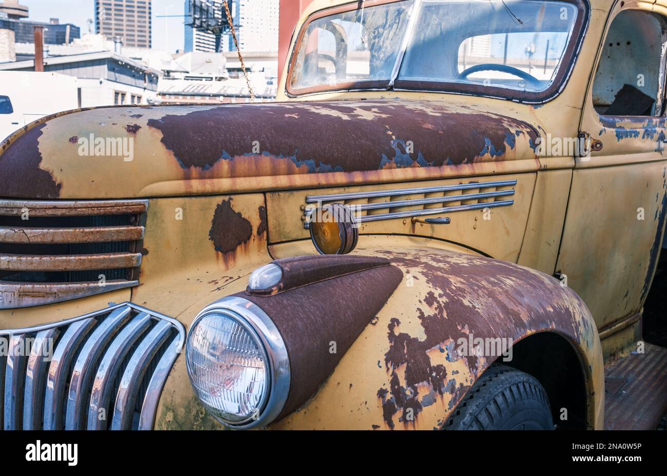NEW ORLEANS, LA, USA: FEBRUARY 5, 2023: Severely rusted front end of antique AK series 1940s Chevrolet pickup truck Stock Photo