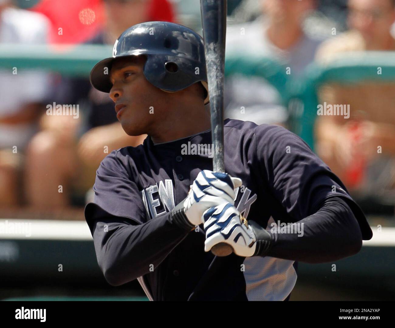 New York Yankees Justin Maxwell bats against the Atlanta Braves in a
