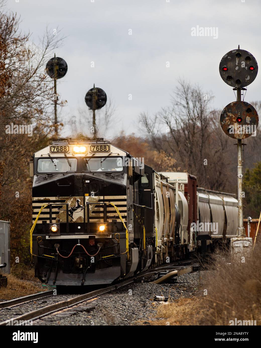 The Norfolk Southern Train in the Shenandoah Valley during daytime ...