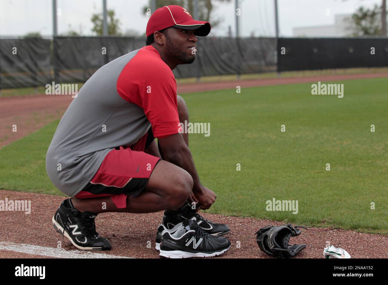 Pitcher cleats shop