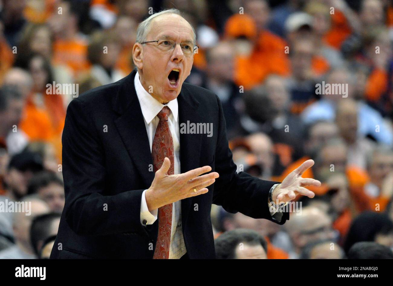 Syracuse Head Coach Jim Boeheim Yells To His Players Against Georgetown ...