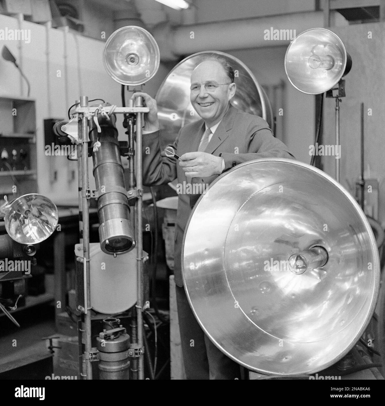 Dr. Harold E. Edgerton, who has made pictures of hummingbirds, Hbomb