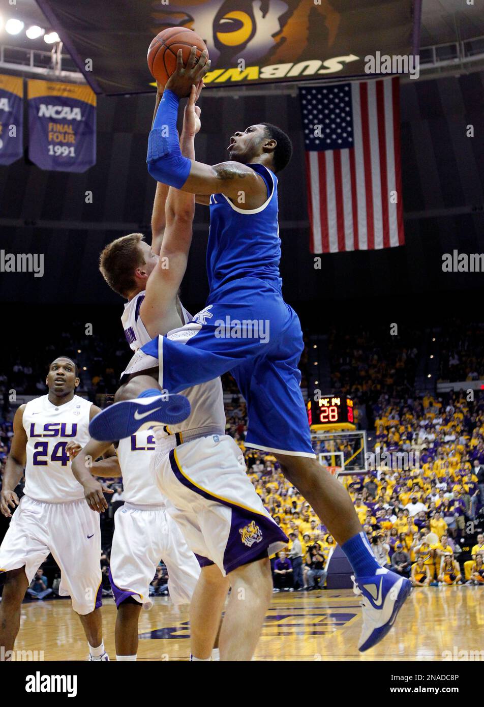 Kentucky forward Terrence Jones (3) shoots over LSU center Justin