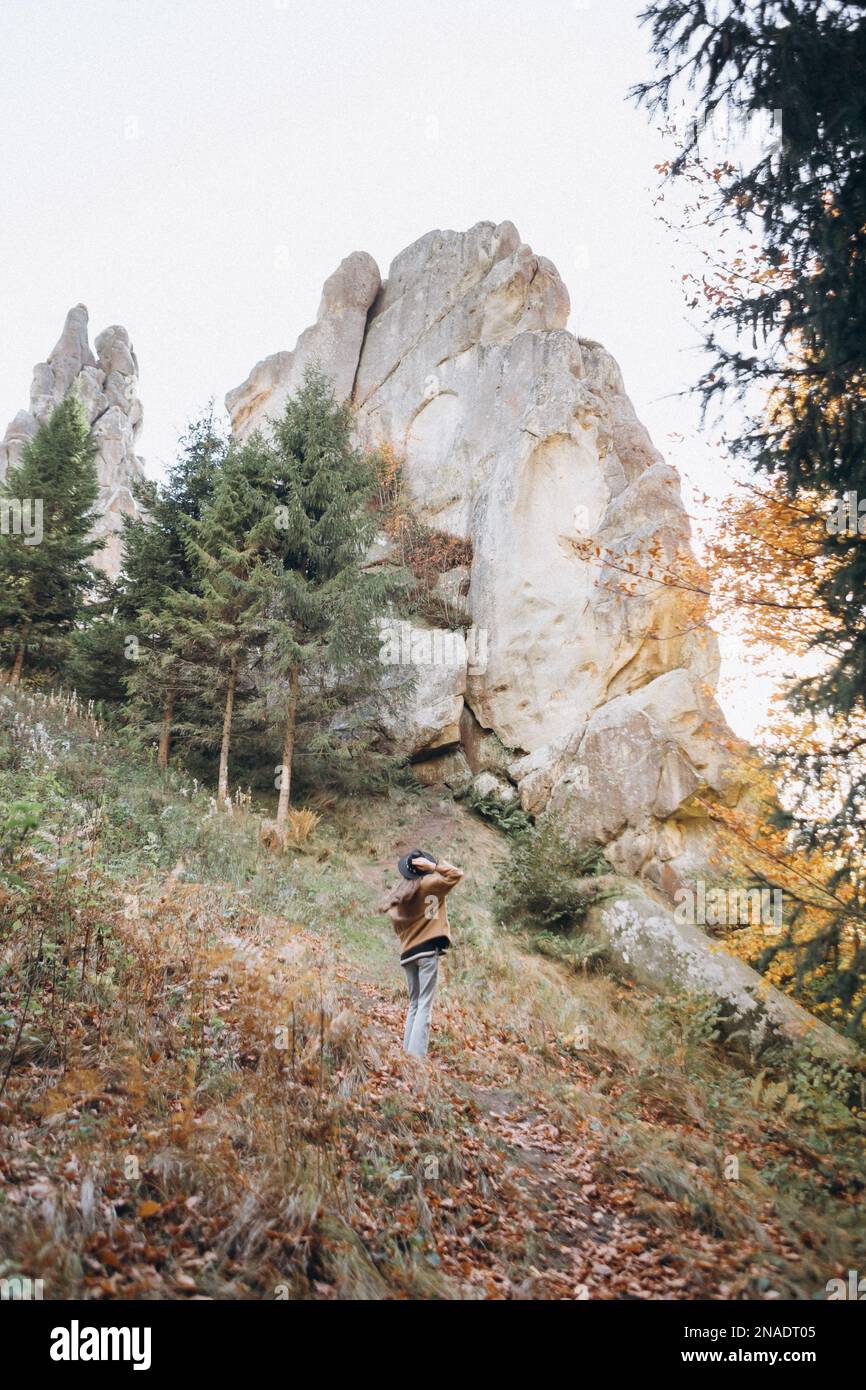 Woman walks through lush greenery hi-res stock photography and images ...