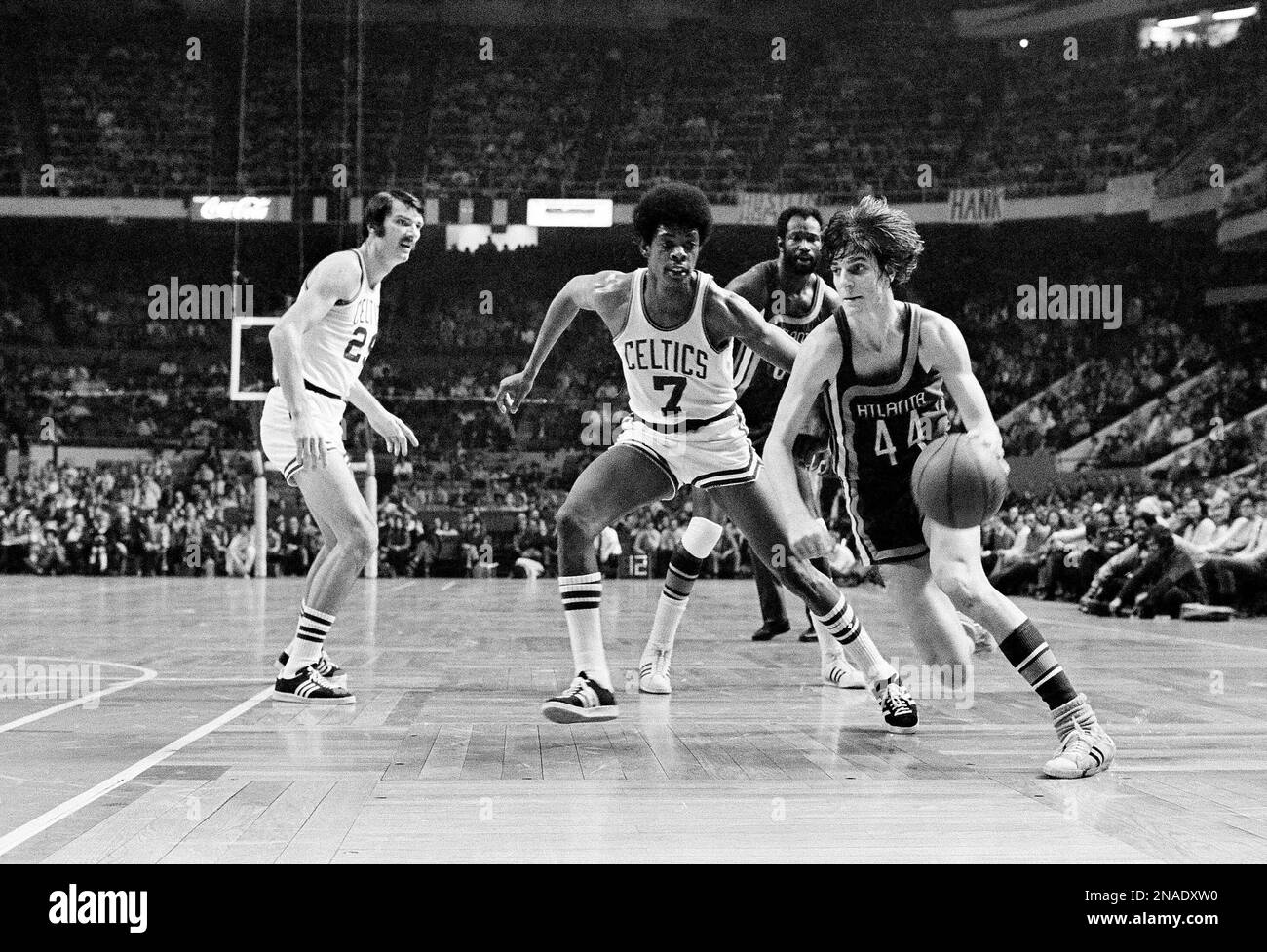 Pete maravich cheap celtics jersey
