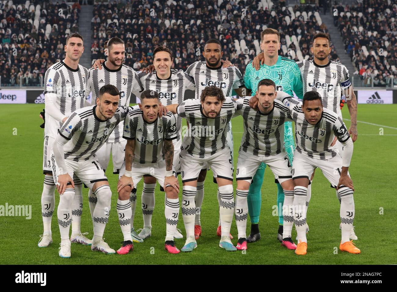 Christian Kouame of ACF Fiorentina and Alex Sandro of Juventus FC compete  for the ball during the Serie A football match between Juventus FC and ACF  Stock Photo - Alamy