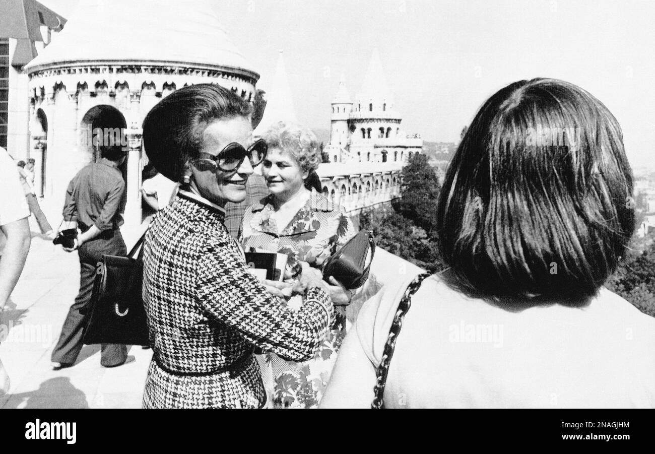 Dr. Ruth Bell Graham, with dark glasses, wife of American evangelist ...
