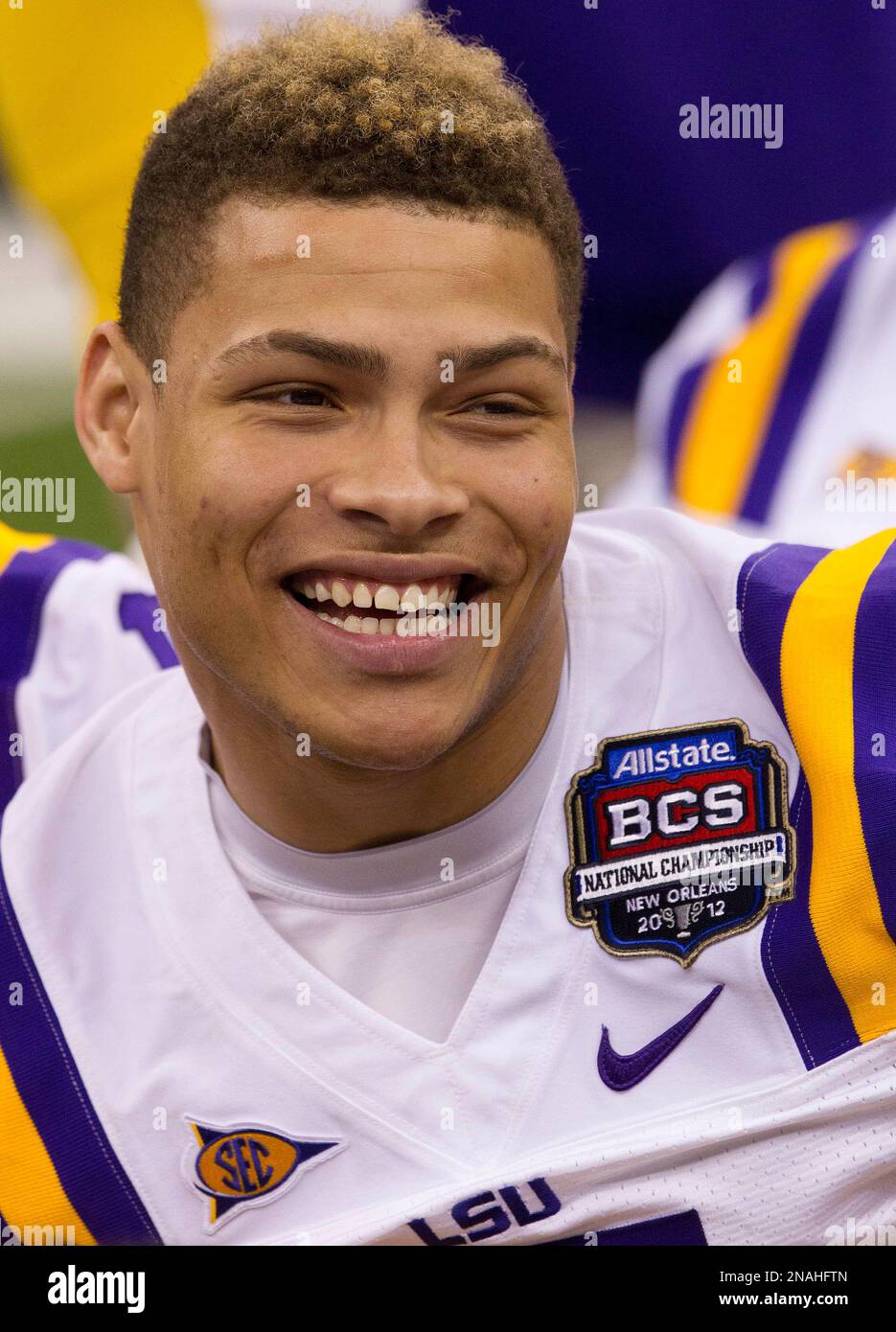 LSU Cornerback Tyrann Mathieu Grins As He Waits For The Team Portrait nfl-redzone-live-streaming-nfl-week-3-scoreboard-highlights-scores