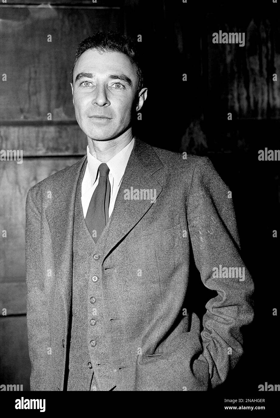 Dr. J. Robert Oppenheimer poses in Philadelphia, Pa., Nov. 16, 1945