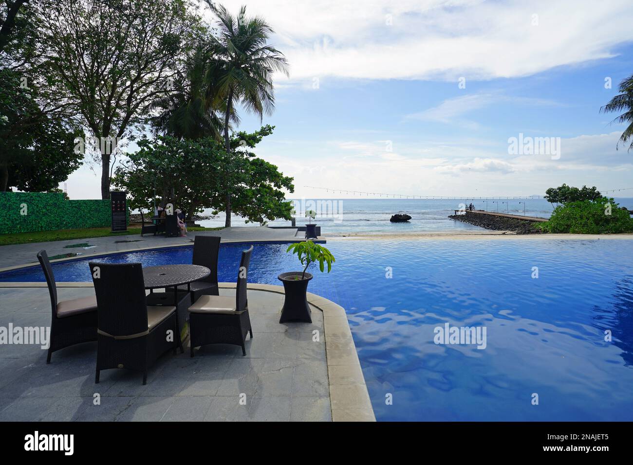 Hawaii resort anyer tsunami