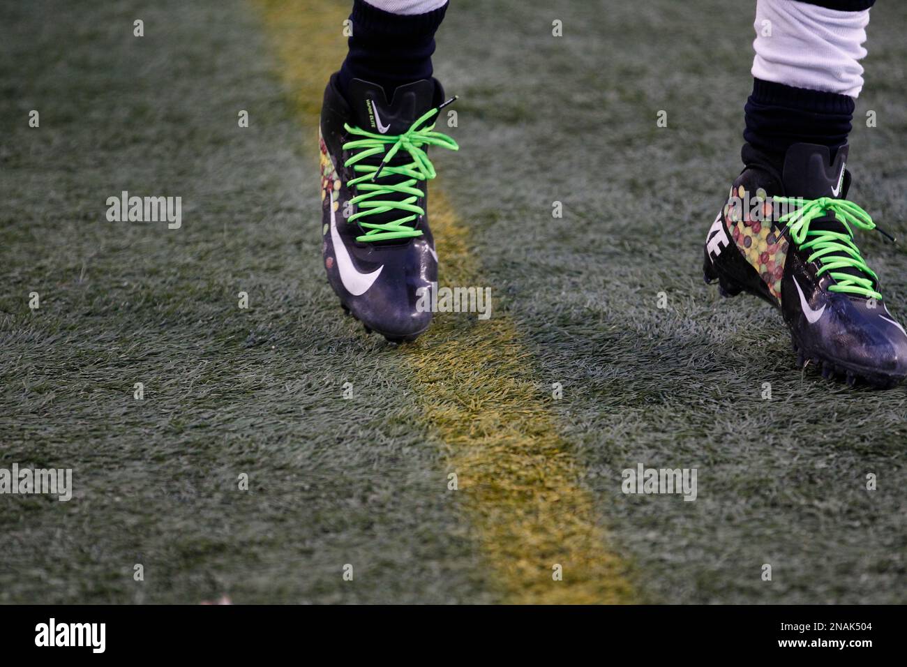 Marshawn lynch skittles hi-res stock photography and images - Alamy