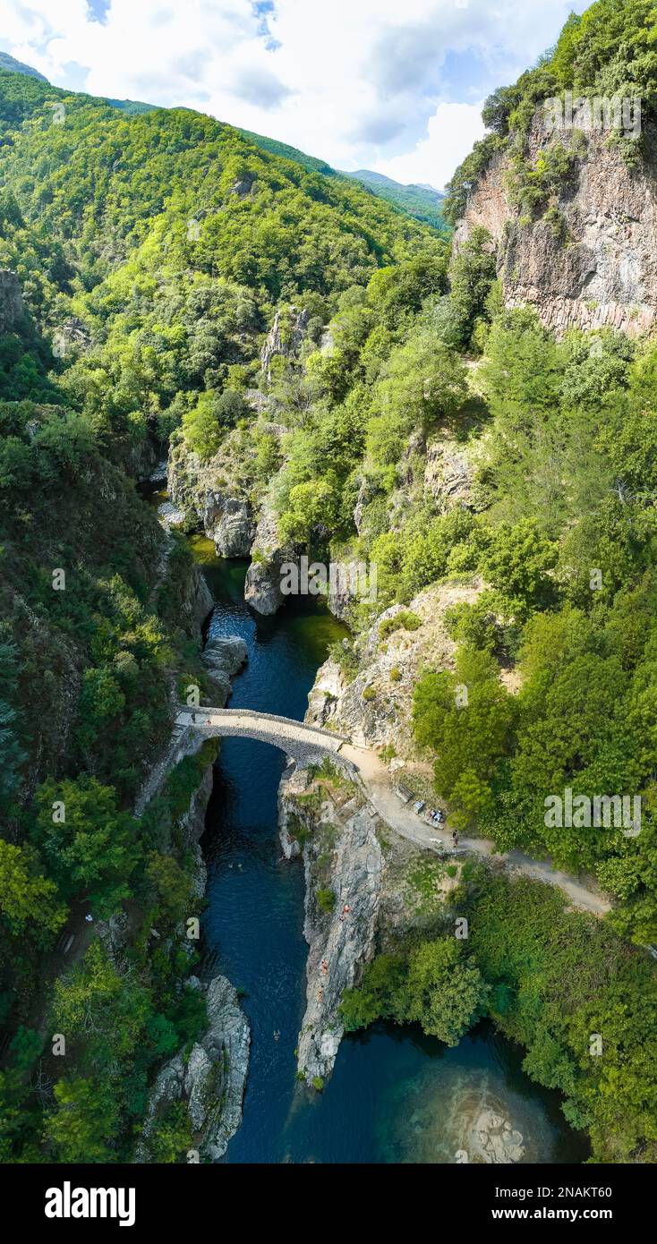 Ain gorge hi-res stock photography and images - Alamy