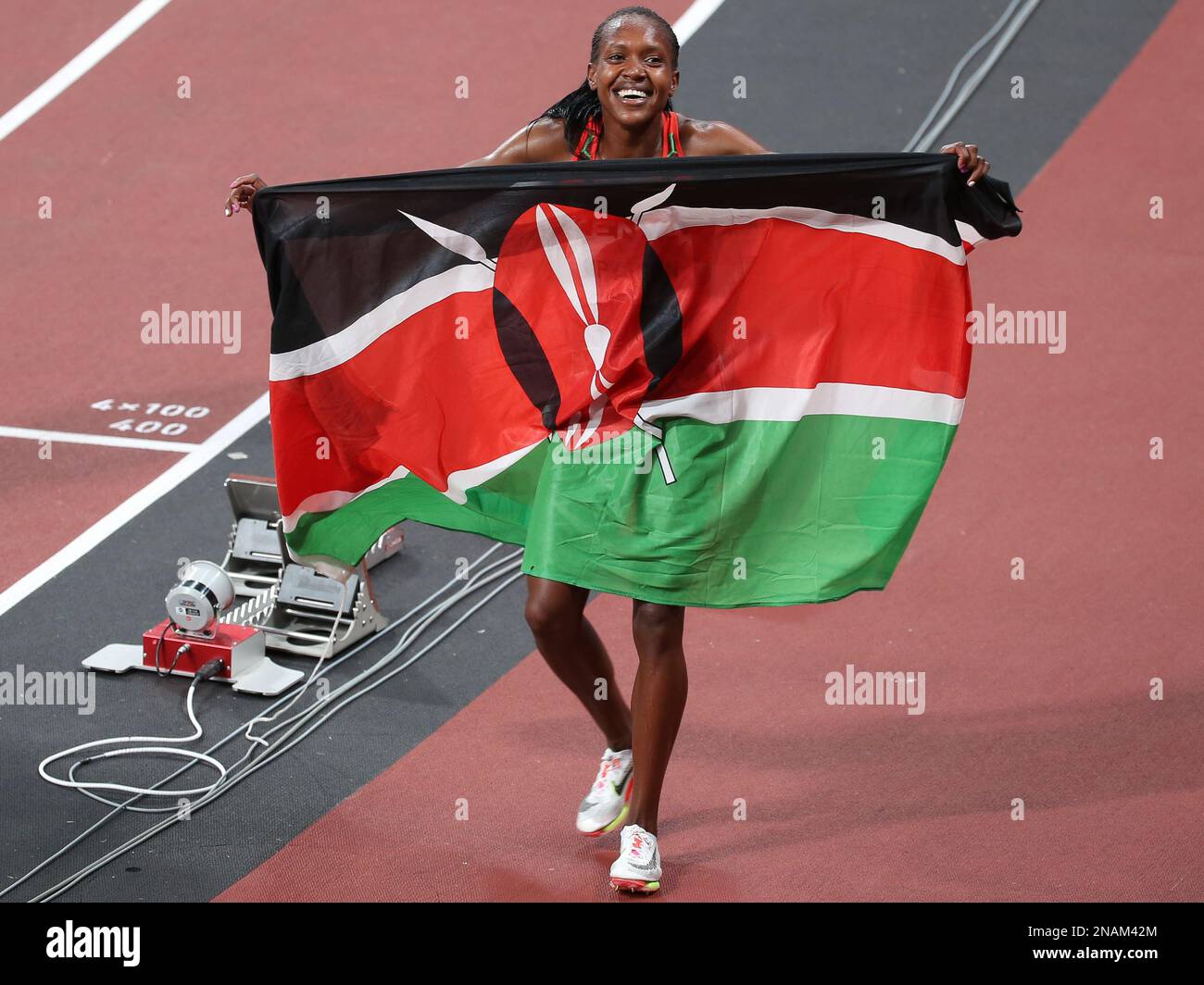 AUG 06, 2021 - Tokyo, Japan: Faith KIPYEGON Of Kenya Celebrates Winning ...