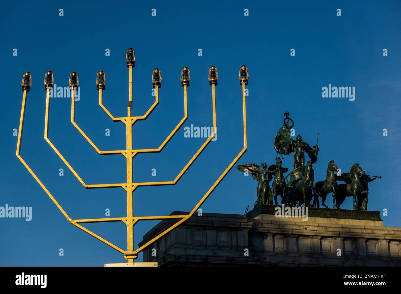 Largest menorah in grand army plaza Brooklyn New York City Stock Photo Alamy