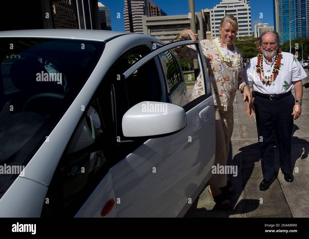 Bridget Nishimura of Waipahu and Hawaii Gov. Neil Abercrombie admire