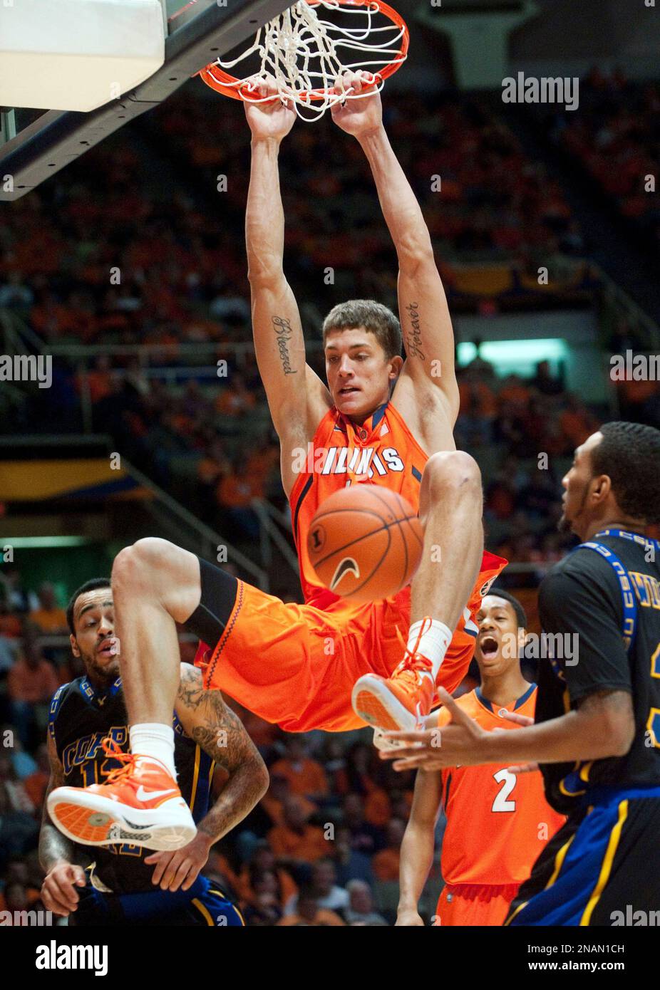 meyers leonard dunk