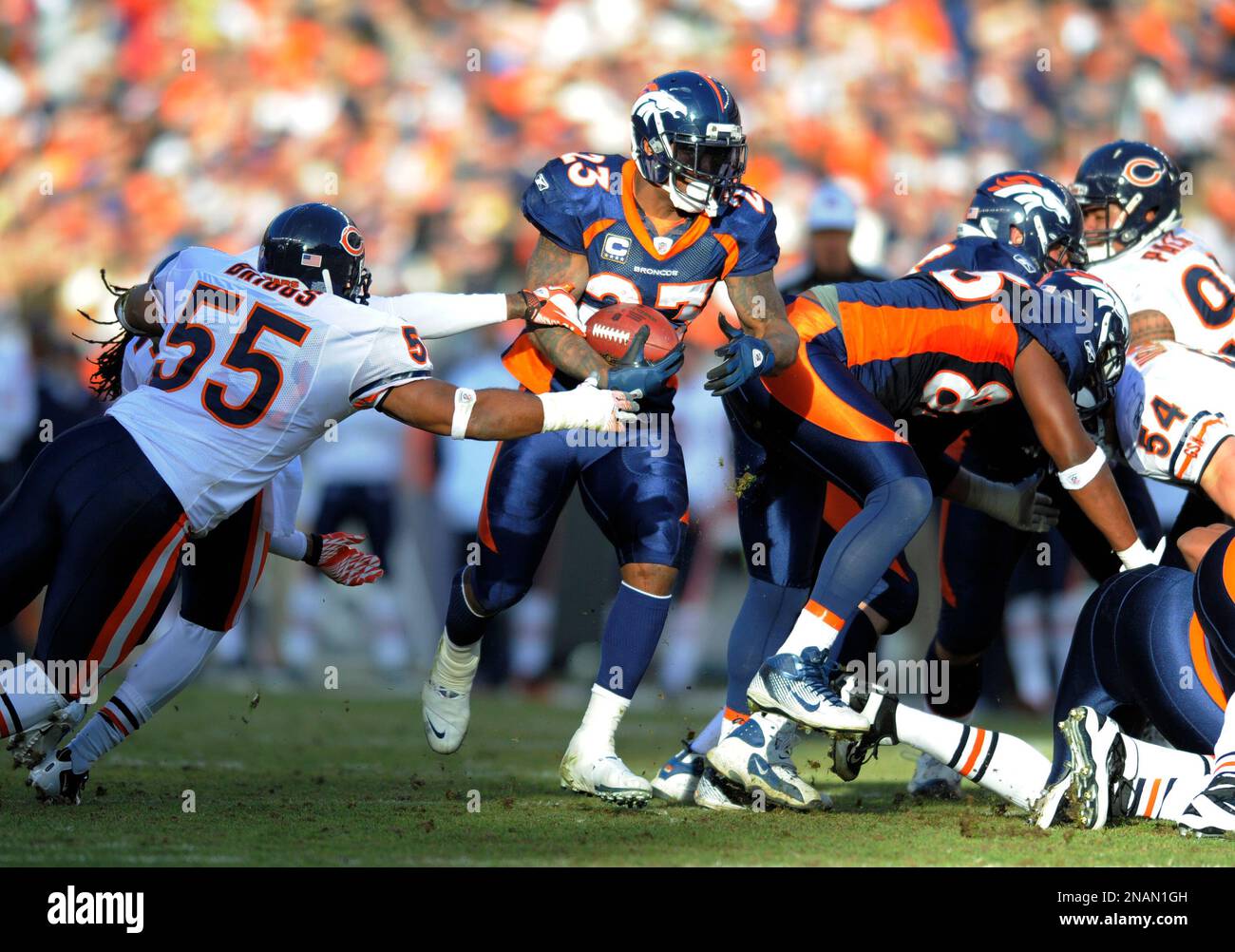 Denver Broncos running back Willis McGahee (23) runs during an NFL football  game between the Denver Broncos and the Chicago Bears in Denver, Sunday,  Dec. 11, 2011. (AP Photo/Jack Dempsey Stock Photo - Alamy