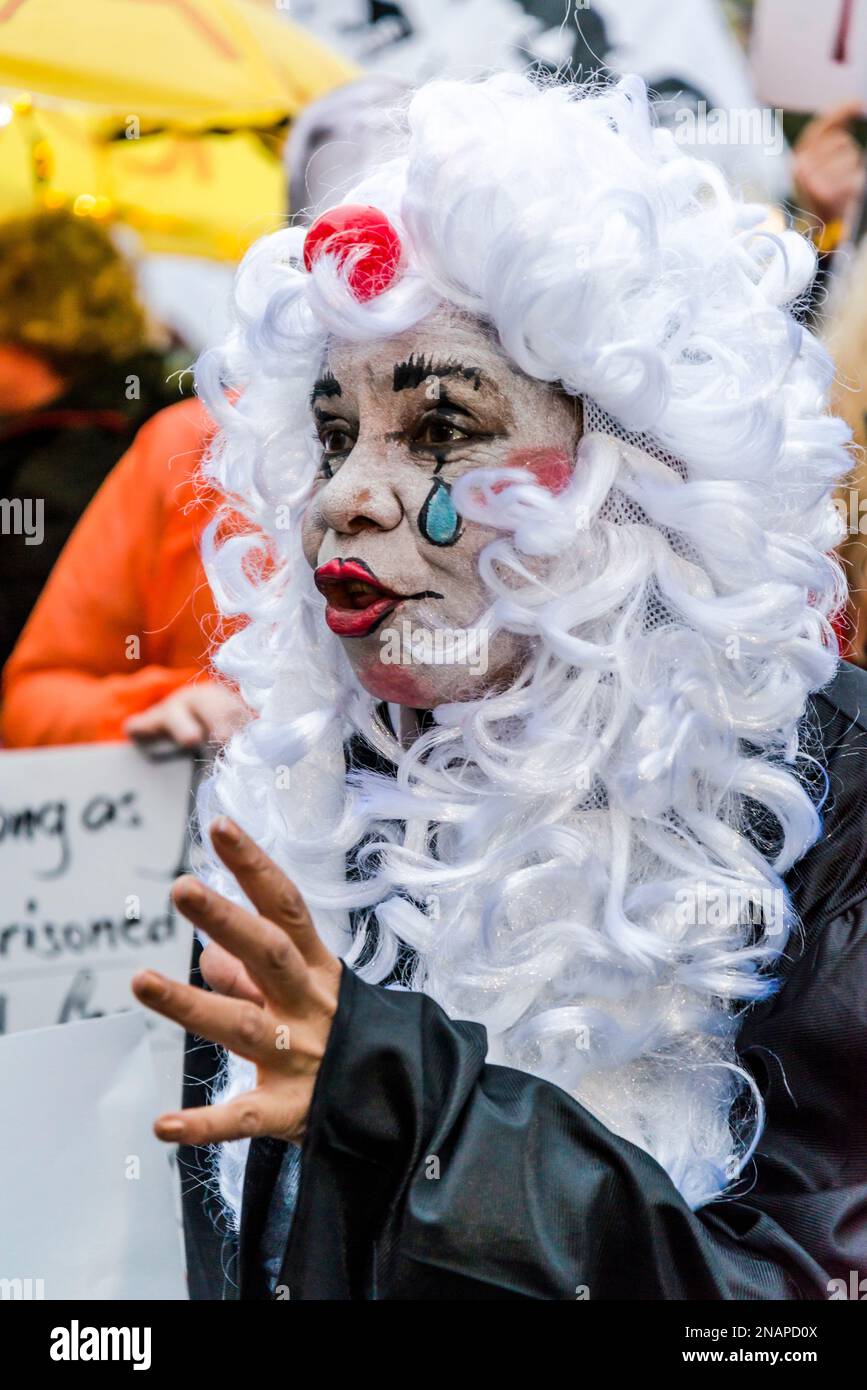 Supporters of WikiLeaks founder Julian Assange hold a 'Night Carnaval' to demand his release from prison, London, England, UK 01/02/2023 Stock Photo