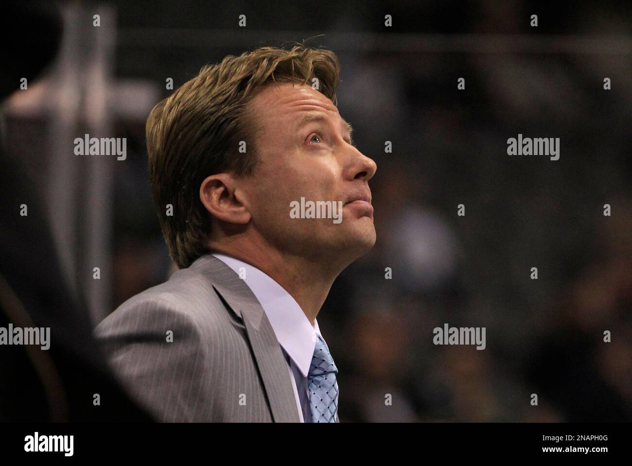 Dallas Stars head coach Glen Gulutzan during an NHL hockey game against the Edmonton Oilers Monday, Nov. 21, 2011, in Dallas. (AP Photo/Tony Gutierrez Stock Photo - Alamy Dallas Stars head coach Glen Gulutzan during an NHL hockey game against the Edmonton Oilers Monday, Nov. 21, 2011, in Dallas. (AP Photo/Tony Gutierrez Stock Photo - Alamy