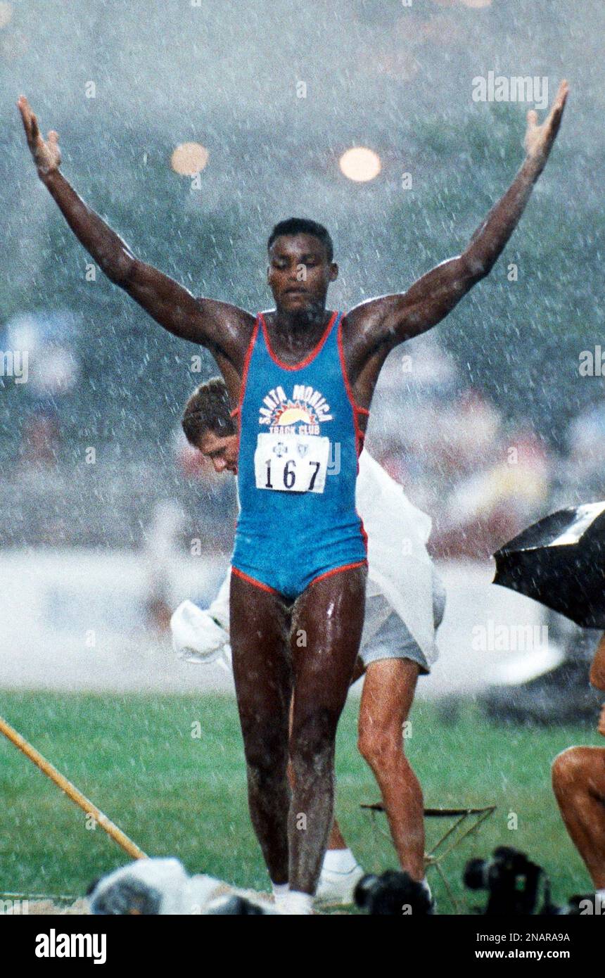 Carl Lewis, Olympian and Track Legend, and the 30-Foot Long Jump That  Didn't Count