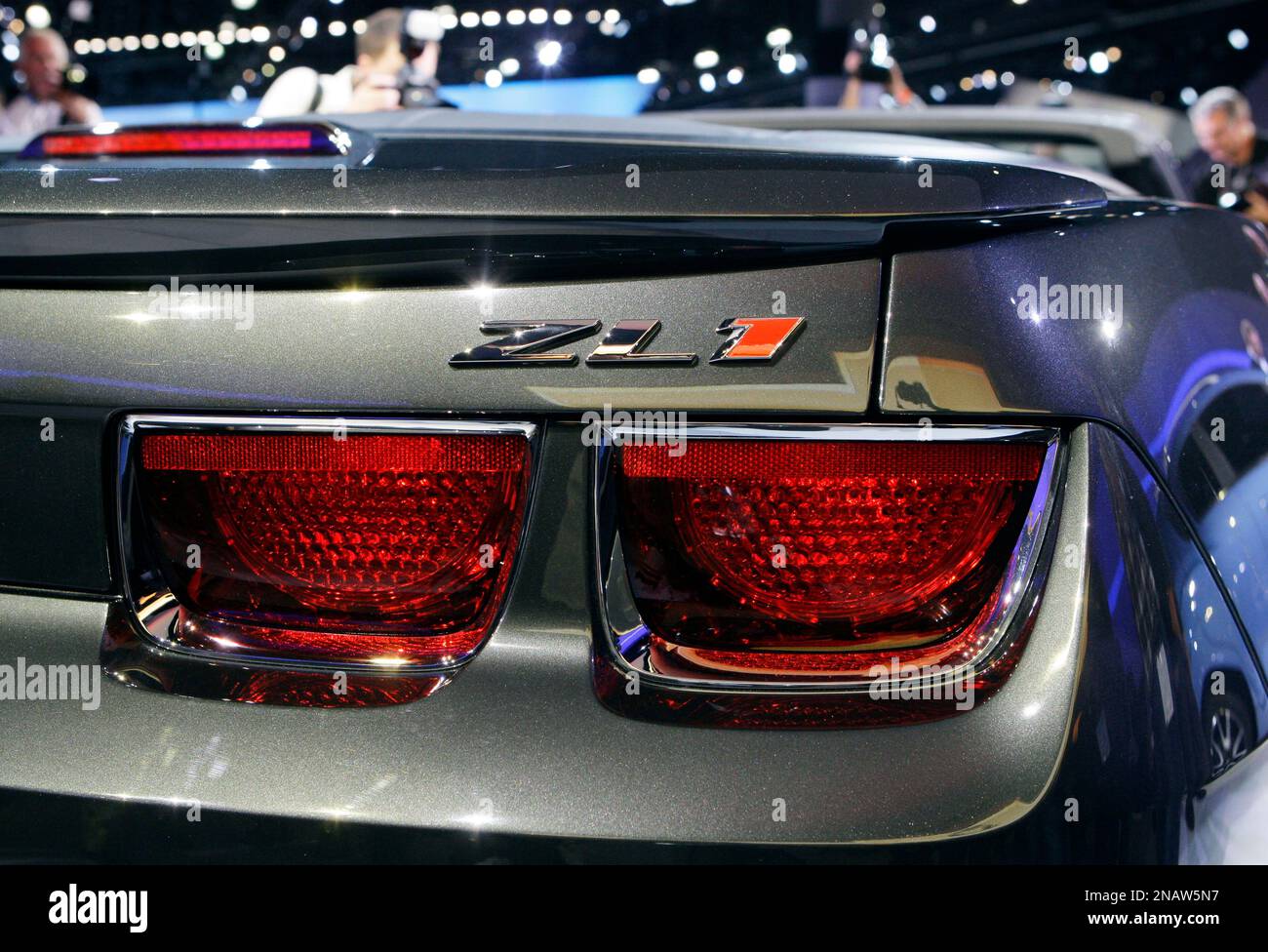 The Chevrolet Camars ZL1 convertible makes its debut at the Los Angeles