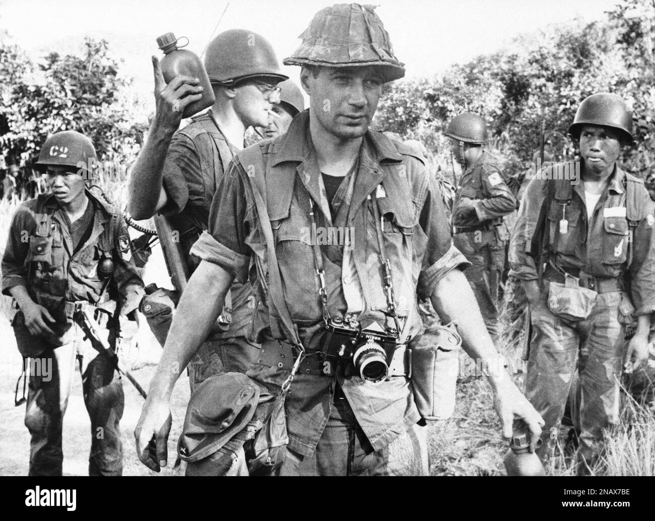 Eddie T. Adams in Vietnam in 1965. (AP Photo Stock Photo - Alamy