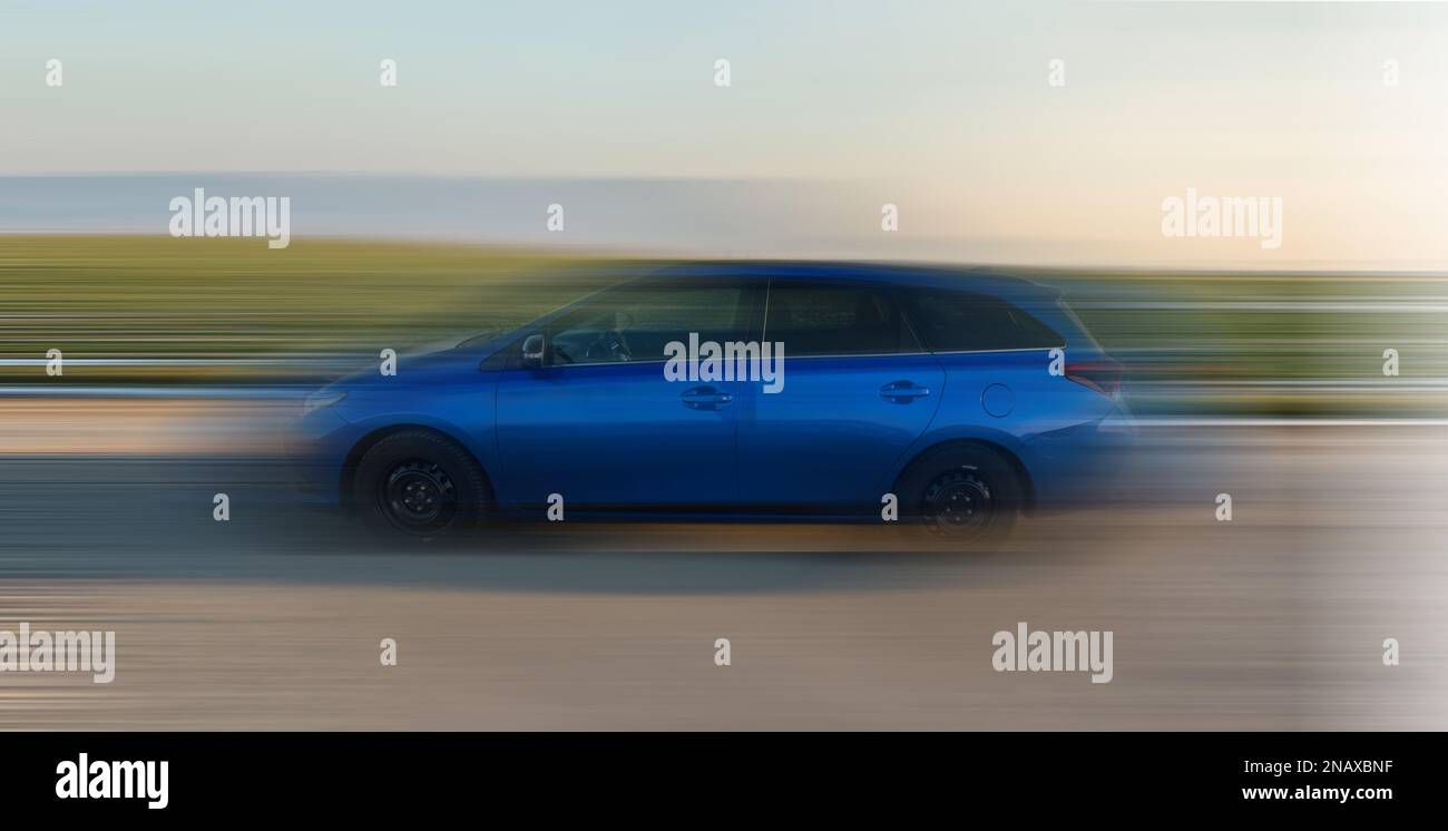 Accelerated motion hi-res stock photography and images - Alamy