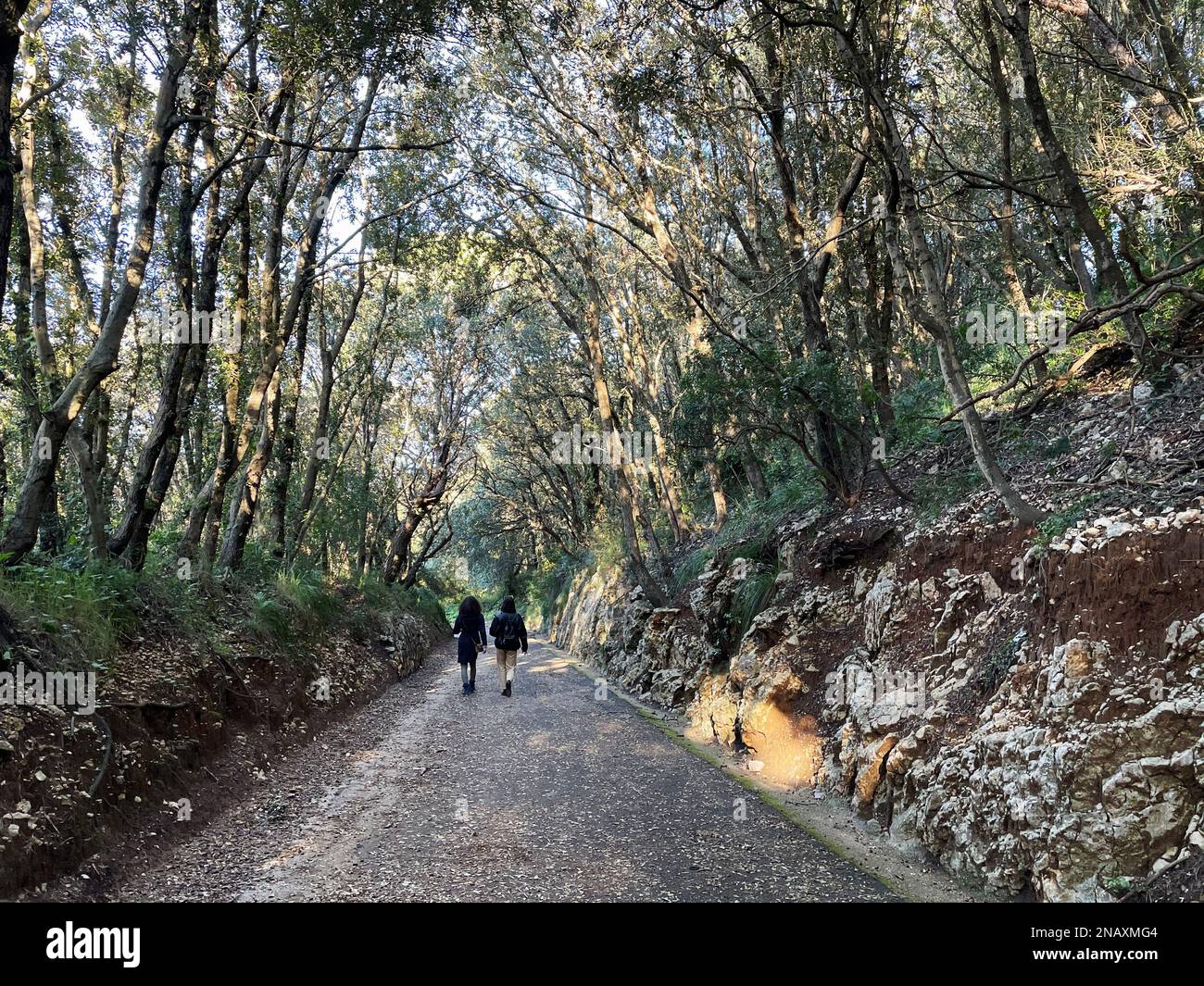 Sentiero delle falesie hi-res stock photography and images - Alamy