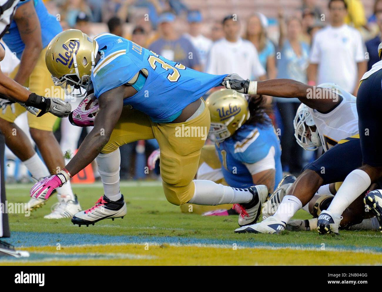 UCLA running back Derrick Coleman (33) breaks free to score during the  first half of an NCAA college football game against California, Saturday,  Oct. 29, 2011, in Pasadena, Calif. (AP Photo/Gus Ruelas
